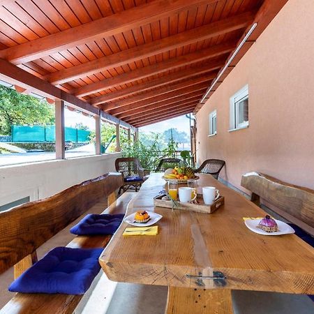 Apartman Nora Mucici Exteriér fotografie